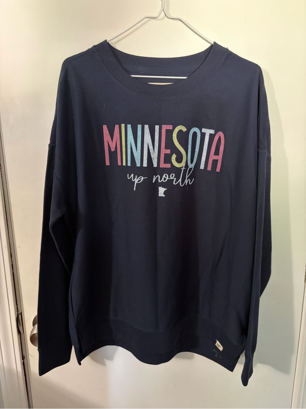 NWOT Women’s Blue 84 Medium Minnesota 'Up North' Navy Crewneck Sweatshirt Tote16